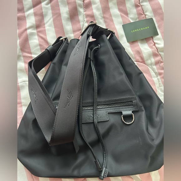 NWT LONGCHAMP Le Pliage Néo Bucket Bag in Black - Picture 4 of 6